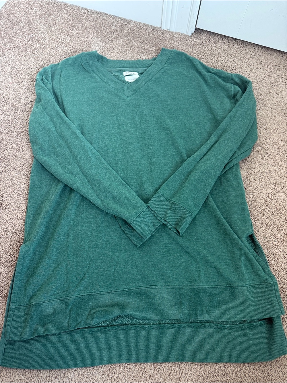 Thread & Supply Women's V-Neck Sweater in Teal Green